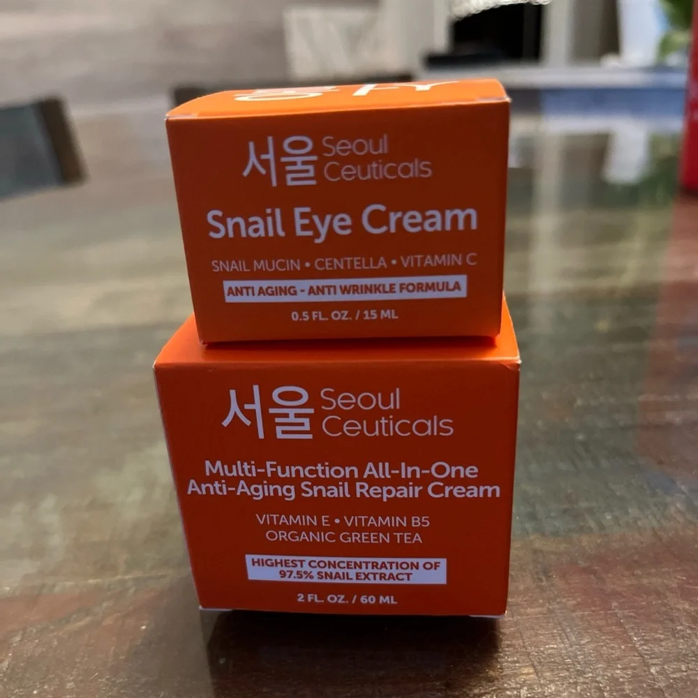 Facial and eye cream Snail Eye Cream - facial cream 2 piece